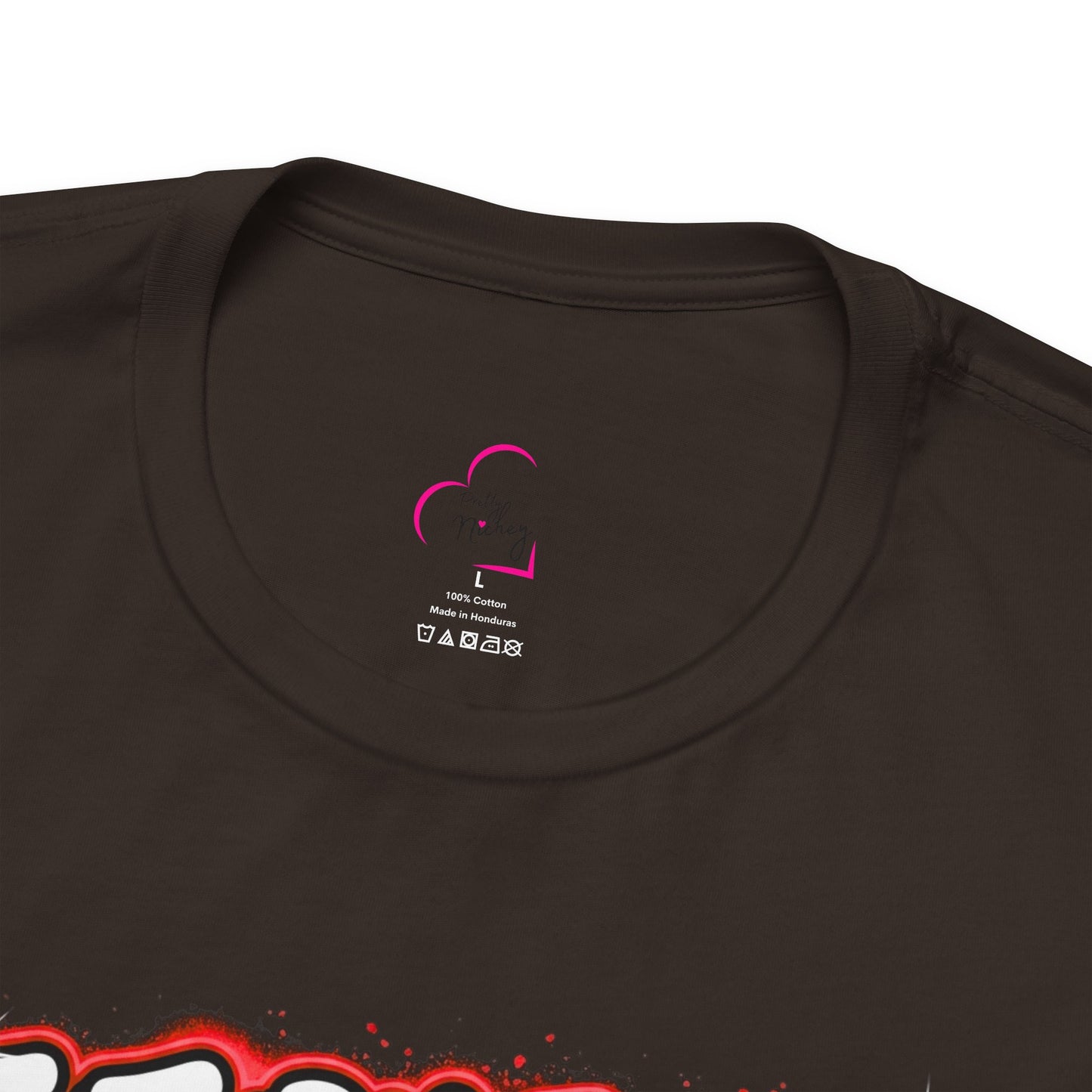 I turn faces into main character moments T-shirt