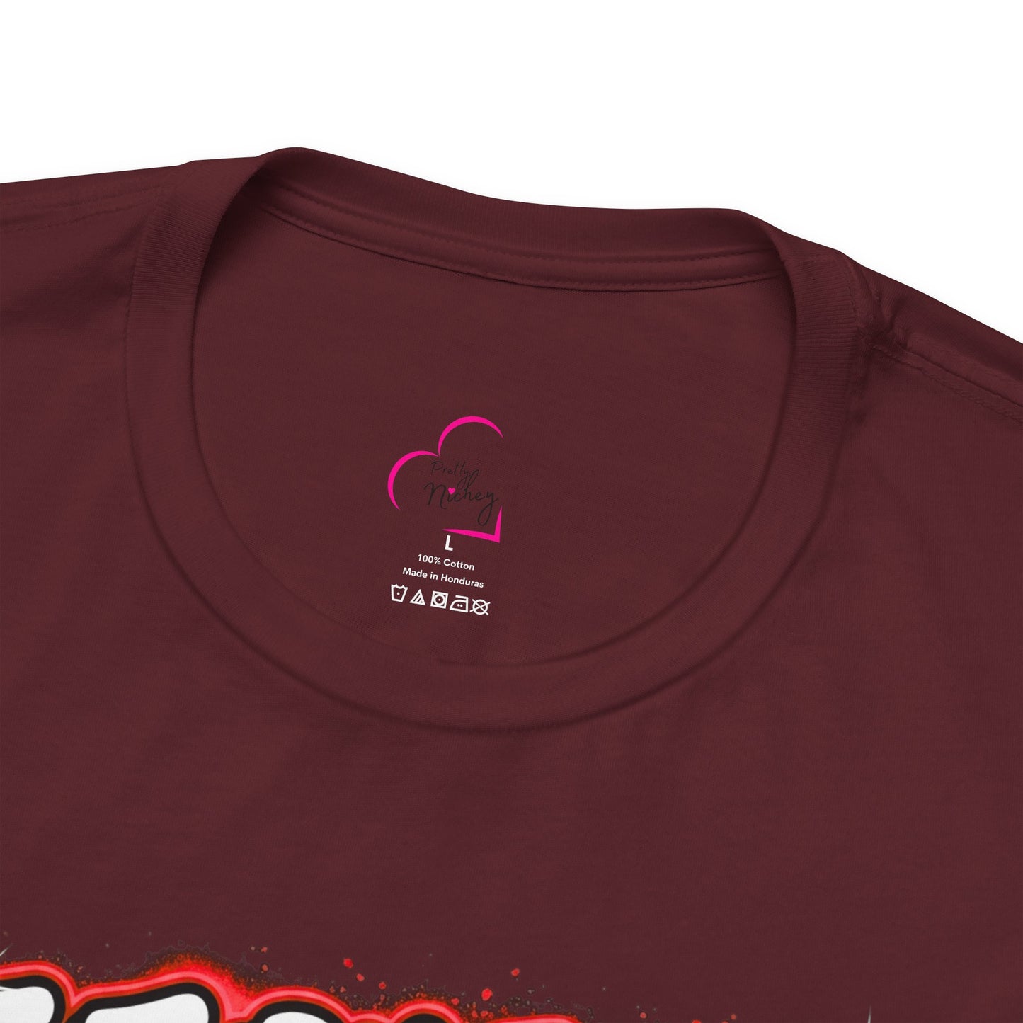 I turn faces into main character moments T-shirt