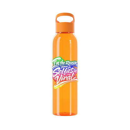 I'm the reason your selfies go viral Water Bottle