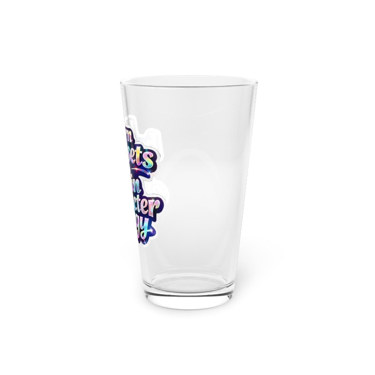 I turn basic sets into main character energy Beer Glass